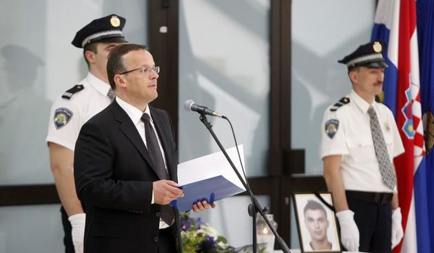 Faber na komemoraciji za ubijenog policajca Ivana Grbavca (Foto: 24sata.hr)