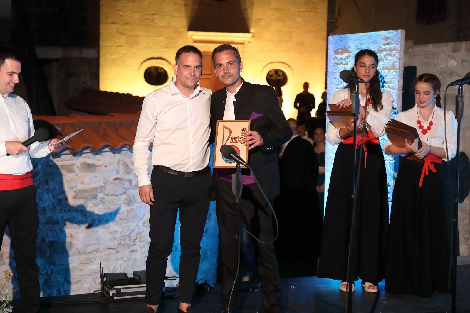 42. susret klapa Raspivano Bibinje 42. susret klapa Raspivano Bibinje