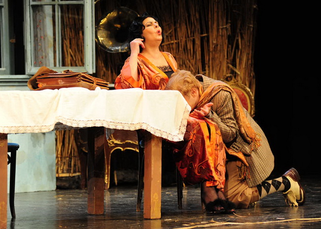 HNK Zadar, predstava Caruga