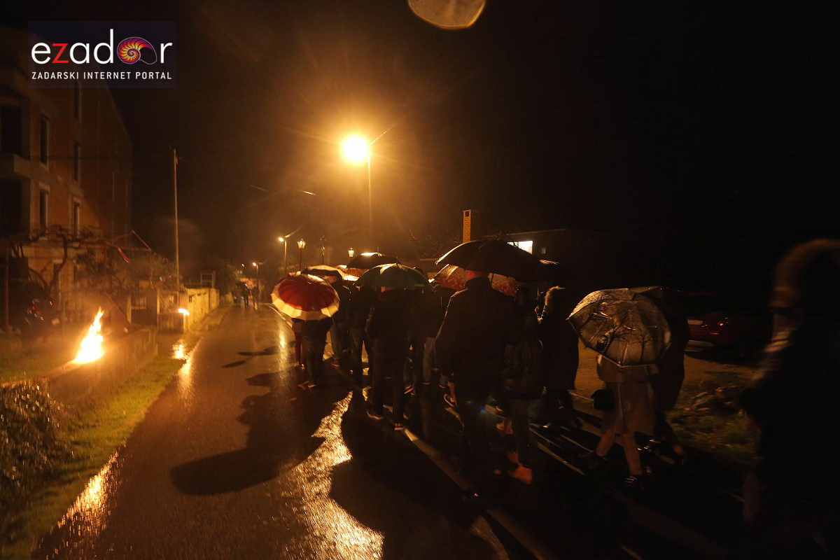 Bibinje: Tradicionalna procesija s Križem na Veliki Petak