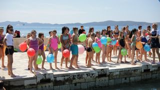 Bazen Kolovare: Meta feštica od balona i prvi Balloon jump Bazen Kolovare: Meta feštica od balona i prvi Balloon jump