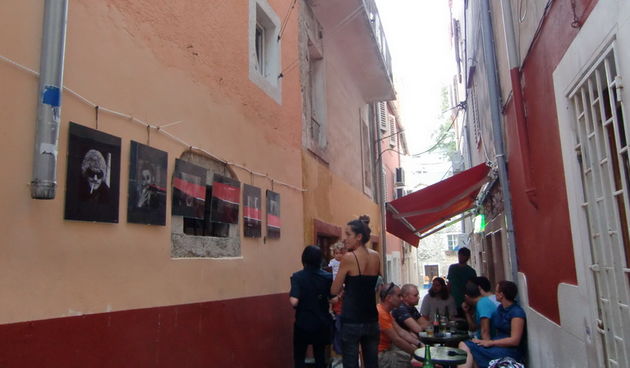 Varoške face, Zodiac rođendan