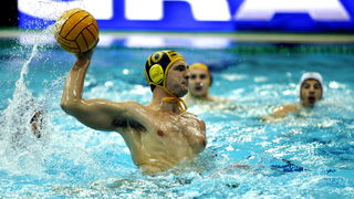 Zadar, 191209.
U Zadru se danas i sutra odrzava kvalifikacijski turnir Kupa Hrvatske u vaterpolu. 
Utakmica izmedju VK Primorje (bijeli) i HVK Mladost (plavo-zuti).
Foto: Jure Miskovic / CROPIX
