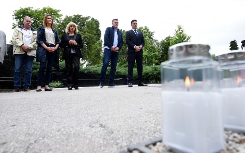 Odavanje počasti Draženu Petroviću povodom 24. obljetnice smrti