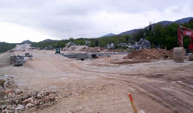 Izgradnja autoceste (Foto: ggpht.com)