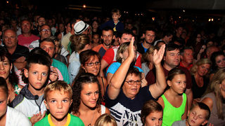 Virska fešta uz koncert grupe Colonia Virska fešta uz koncert grupe Colonia