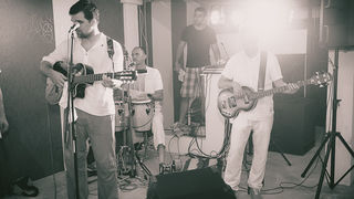 Klapa Kampanel @ Menfisto bar, 18.7.2015. (foto: Ivan Toman) Klapa Kampanel @ Menfisto bar, 18.7.2015. (foto: Ivan Toman)