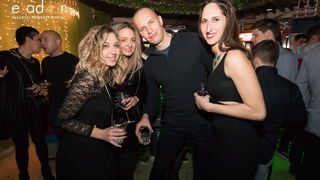 Ludnica u Saturnusu: Najbolji doček u svemiru i šire Ludnica u Saturnusu: Najbolji doček u svemiru i šire