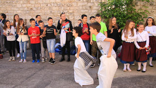 OŠ Zadarski otoci: “Igrajmo se igrajmo-igre dida moga”