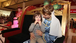 Sv. Luce razveselila mališane u Supernova centru, Foto: Iva Perinčić Sv. Luce razveselila mališane u Supernova centru, Foto: Iva Perinčić