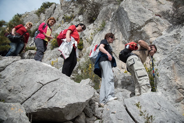 Drugi Planinarski pohod “Hajdemo do Vrane” 2. travnja 2016. Foto: Vinko Pešić