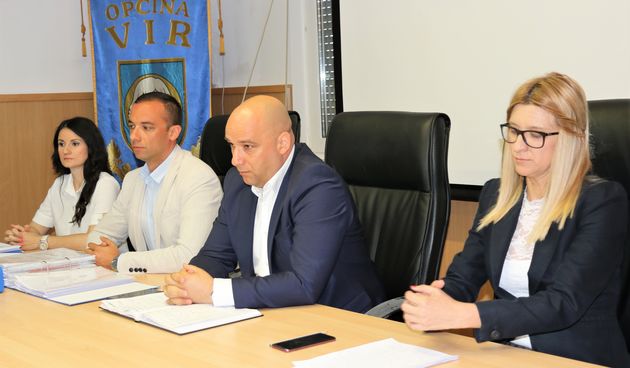 Kristijan Kapović, Vir