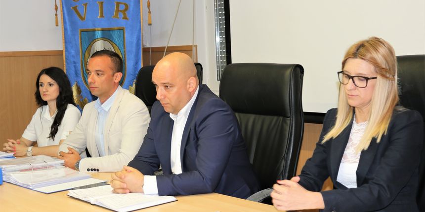 Kristijan Kapović, Vir Kristijan Kapović, Vir