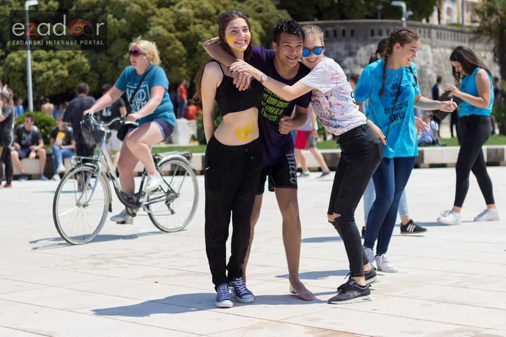 Ludijada zadarskih maturanata na Pozdravu suncu i Morskim orguljama