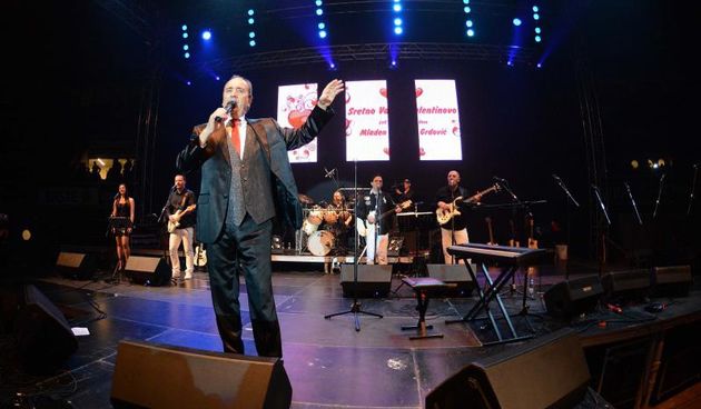 Velikim koncertom na Visnjiku Mladen Grdovic obiljezio je 35 godina na estradi. Photo: Dino Stanin/PIXSELL