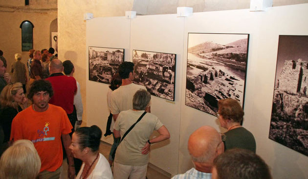Izložba arheoloških fotografija Jose Špralje