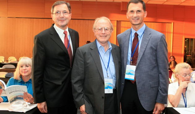 Darko Antičević, David Silence (legendarni autor klasifikacije Osteogenesis Imperfecta) i Dragan Primorac