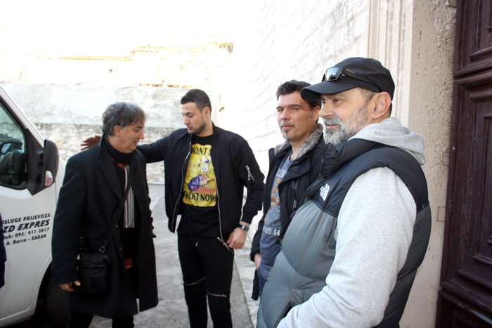 Zadarski sportaši i sportski novinari velikog srca napunili Socijalnu samoposlugu Zadarski sportaši i sportski novinari velikog srca napunili Socijalnu samoposlugu