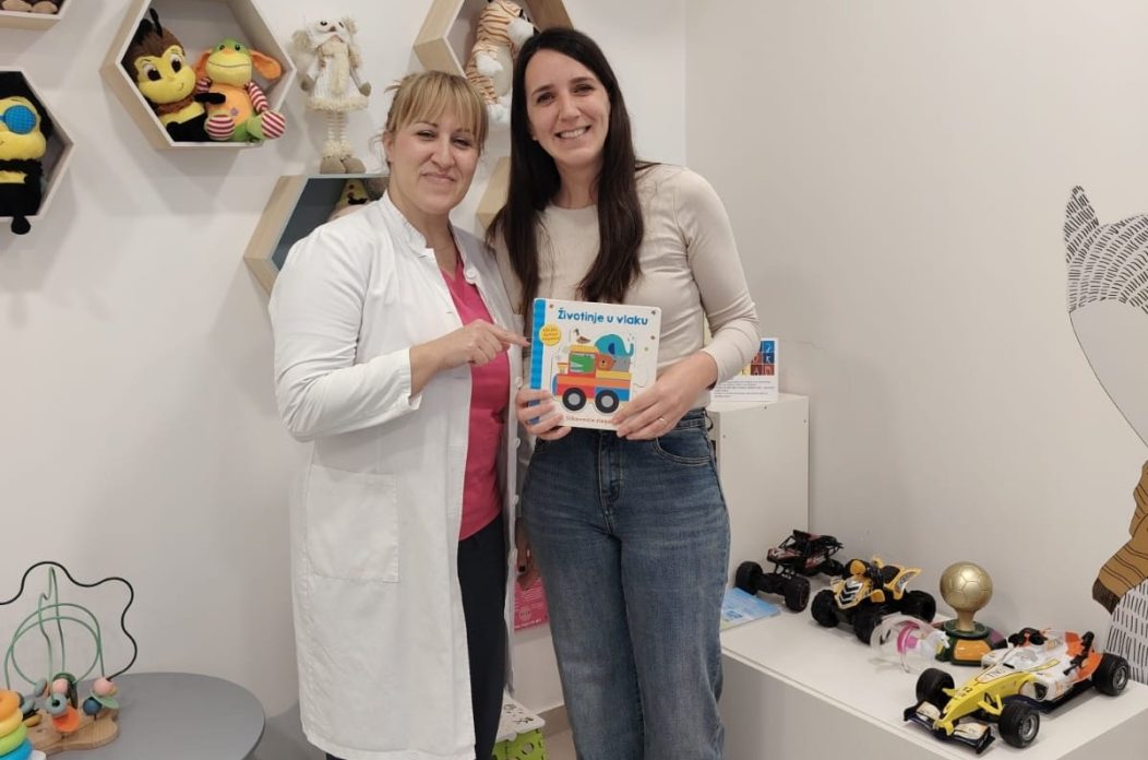 „Čitaj mi dok čekam“