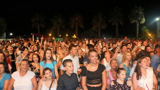 Virska fešta: Koncert Jole i ponoćni vatromet. Foto: Virski list