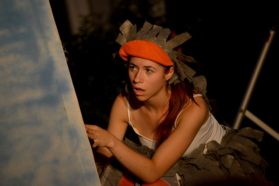 Ružno pače u izvedbi Dragon Teatra Ružno pače u izvedbi Dragon Teatra