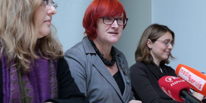 Saborski odbor: u Obiteljskom zakonu izvanbračnu zajedicu izjednačiti s bračnom, foto: pixsell.hr Saborski odbor: u Obiteljskom zakonu izvanbračnu zajedicu izjednačiti s bračnom, foto: pixsell.hr