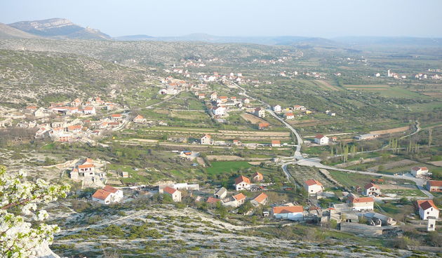 Lišane Ostrovičke (Foto: static.panoramio.com)