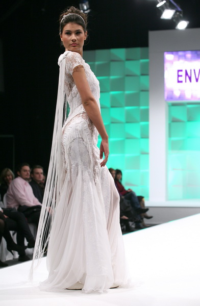 Zagreb, 040211. 
Arena Zagreb, Laniste.
13. Sajam vjencanja, velika modna revija sa modelima modne agencije Sandra. 
Na slici: kreacije Envy room.
Foto: Biljana Gaurina / CROPIX