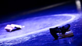 “Ana i Ona” naziv je predstave čijom je premijerom sinoć u zadarskom Kazalištu lutaka započela umjetnička revija pod nazivom “Nosi se Teatro Verrdi”.