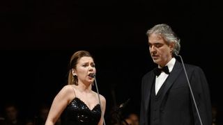 Zagreb – U multiifunkcionalnoj dvorani Arene talijanskoi tenor Andrea Bocelli odrzao je koncert. Photo: Davor Visnjic/PIXSELL Zagreb – U multiifunkcionalnoj dvorani Arene talijanskoi tenor Andrea Bocelli odrzao je koncert. Photo: Davor Visnjic/PIXSELL