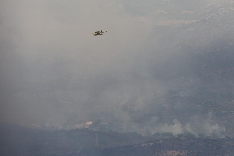 Jaka bura otežava gašenje požara kod Obrovca
