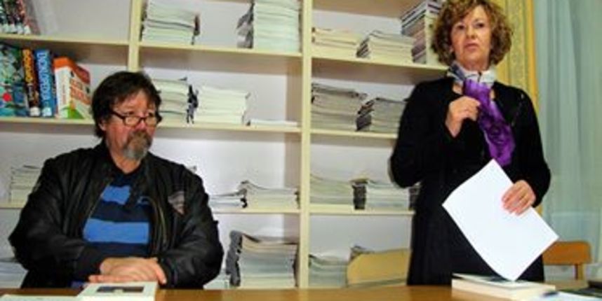 Image 379933 (auto) Image 379933 (auto)