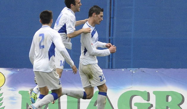 Zagreb, 130412.Stadion u Maksimiru.MAXtv 1.HNL, 26. kolo, seniori, susret osvajac prvenstva GNK Dinamo i NK Zadar .Na slici: slavlje Zadra na pogodak Antonio Mrsica.Foto: Damir Krajac / CROPIX