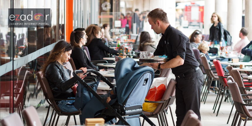 Đir po gradu, ponedjeljak 9. travnja 2018. Đir po gradu, ponedjeljak 9. travnja 2018.