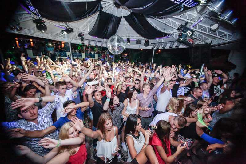 Sinoćnjim nastupom u primoštenskoj Aurori, DJ Antoine ostavio publiku bez daha