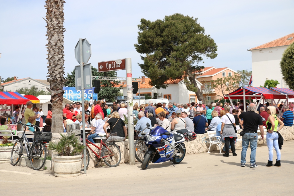 Velika prvosvibanjska fešta na Viru Velika prvosvibanjska fešta na Viru