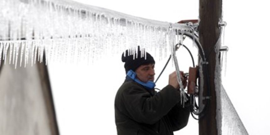 Električar u snijegu (foto: Jure Mišković / Cropix) Električar u snijegu (foto: Jure Mišković / Cropix)