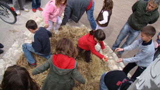 Humanitani uskrsni konvoj Zadar – Oklaj