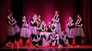 Igrajmo se: Zabranjeno mlađima od 15 strana A