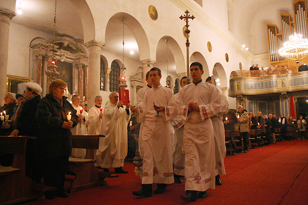 Misa za blagdan Svijećnice u crkvi Sv.Šime (Foto:Saša Čuka)
