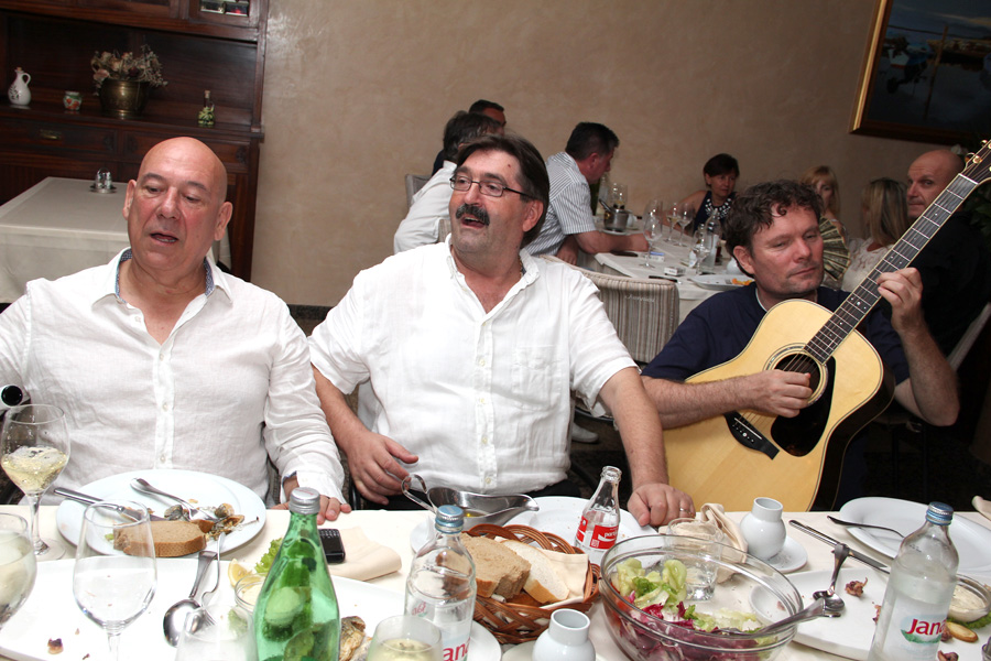 Restoran Niko: Fešta uz klape Bonaca, Niko i prijatelje Restoran Niko: Fešta uz klape Bonaca, Niko i prijatelje