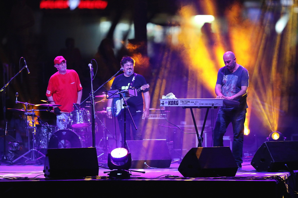 Halid Bešlić maestralno zaključio koncertnu sezonu u Biogradu na Moru