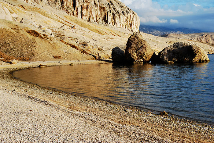 Paški falus kod Metajne na otoku Pagu, Foto: Marin Labrović