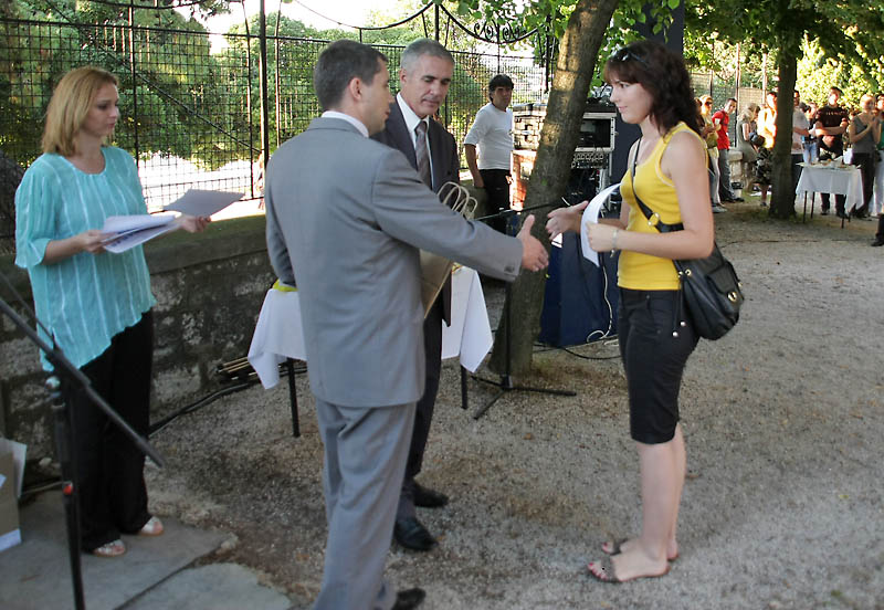 Image 1141229 (auto)