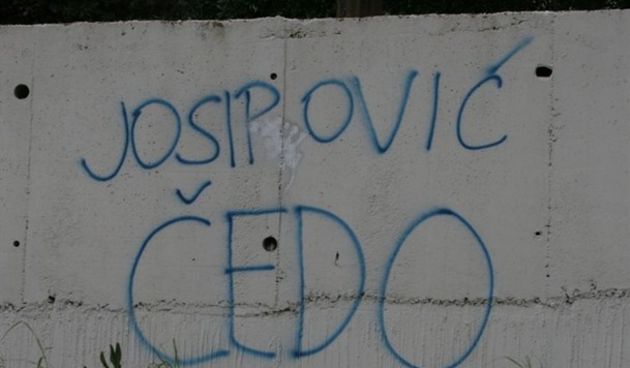 U Splitu pogrdni grafiti protiv Josipovića (Foto: Leo Nikolić/Tportal.hr)