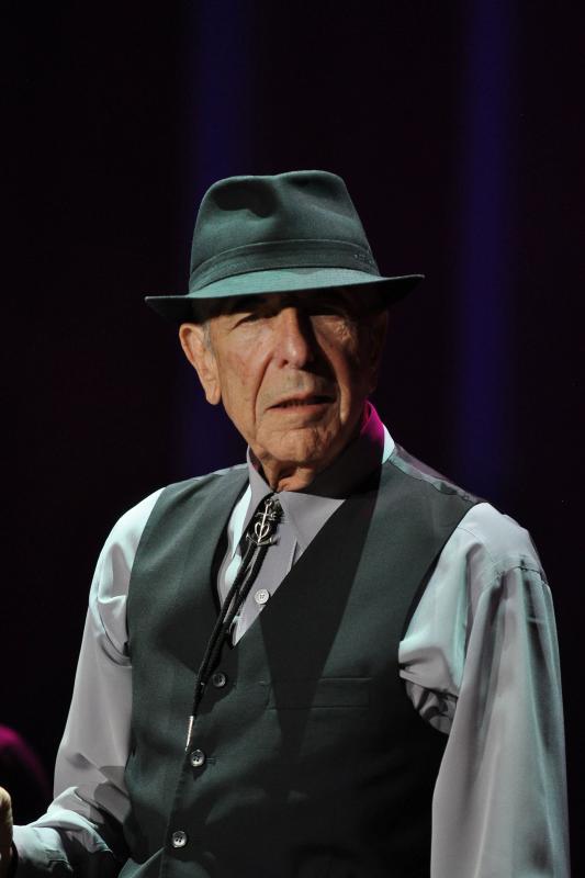 02.08.2013., Pula – Kanadski kantautor Leonard Cohen odrzao je koncert u prepunoj puslkoj Areni. Photo: Dusko Marusic/PIXSELL 02.08.2013., Pula – Kanadski kantautor Leonard Cohen odrzao je koncert u prepunoj puslkoj Areni. Photo: Dusko Marusic/PIXSELL