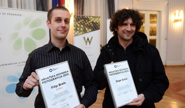 Zagreb, 250313.
Hrvatsko novinarsko drustvo, Perkovceva 2.
U Novinarskom domu odrzana je svecana dodjela nagrada za najbolje hrvatske novinske fotografije.
Zbor fotoreportera Hrvatske izbor najboljih novinskih fotografija organizira vec desetu godinu za r