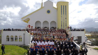 Metkovic, 050410.
Festival zudija, cuvara Kristova groba, u zupi sv. Nikole u Metkovicu.
Jubilarni deseti po redu vodicki festival Zudija Metkovic 2010, ove je godine odrzan u zupi Svetog Nikole na desnoj strani grada Metkovica uz sudjelovanje 24 skupine Metkovic, 050410.
Festival zudija, cuvara Kristova groba, u zupi sv. Nikole u Metkovicu.
Jubilarni deseti po redu vodicki festival Zudija Metkovic 2010, ove je godine odrzan u zupi Svetog Nikole na desnoj strani grada Metkovica uz sudjelovanje 24 skupine