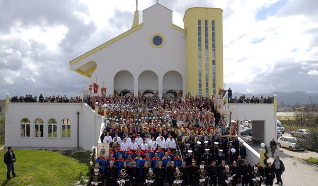 Metkovic, 050410.
Festival zudija, cuvara Kristova groba, u zupi sv. Nikole u Metkovicu.
Jubilarni deseti po redu vodicki festival Zudija Metkovic 2010, ove je godine odrzan u zupi Svetog Nikole na desnoj strani grada Metkovica uz sudjelovanje 24 skupine