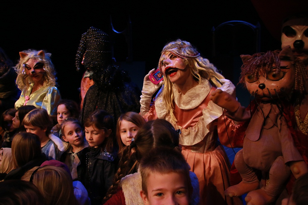 Svjetski dan lutkarstva uz predstavu “Mačak u čizmama” Svjetski dan lutkarstva uz predstavu “Mačak u čizmama”